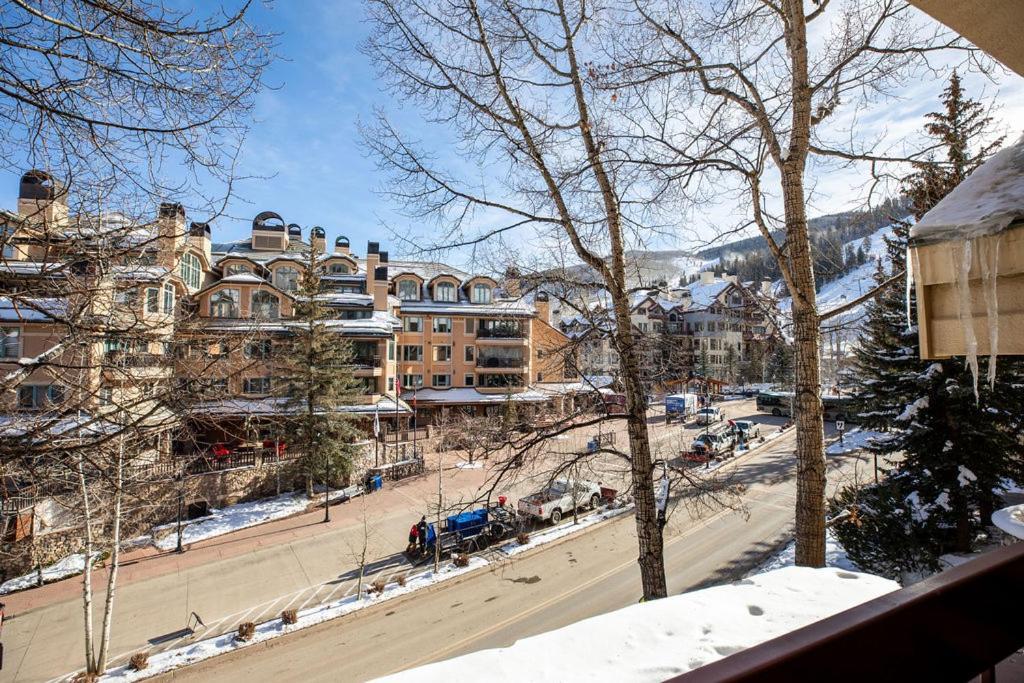 Strawberry Park True Ski In Ski Out By Vail Realty Beaver Creek Exterior photo